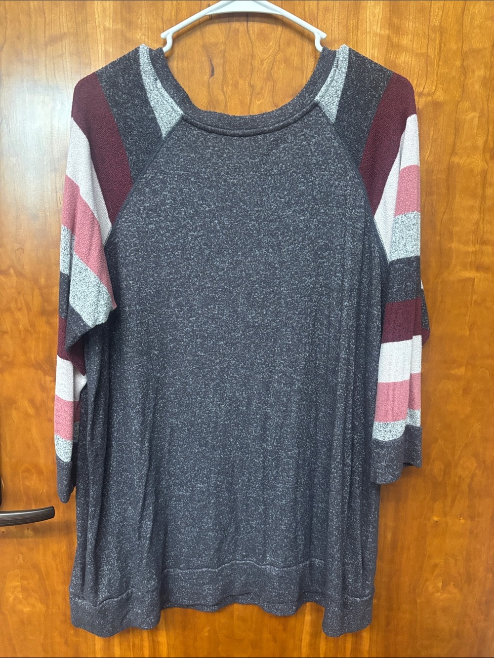 Market & Spruce Paulsen Brushed Knit Top - Picture 4 of 4